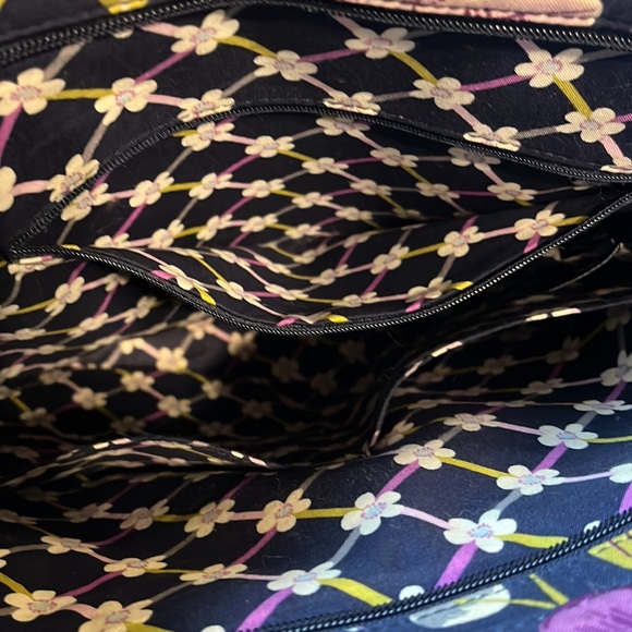 Vera Bradley Tote - Picture 4 of 6